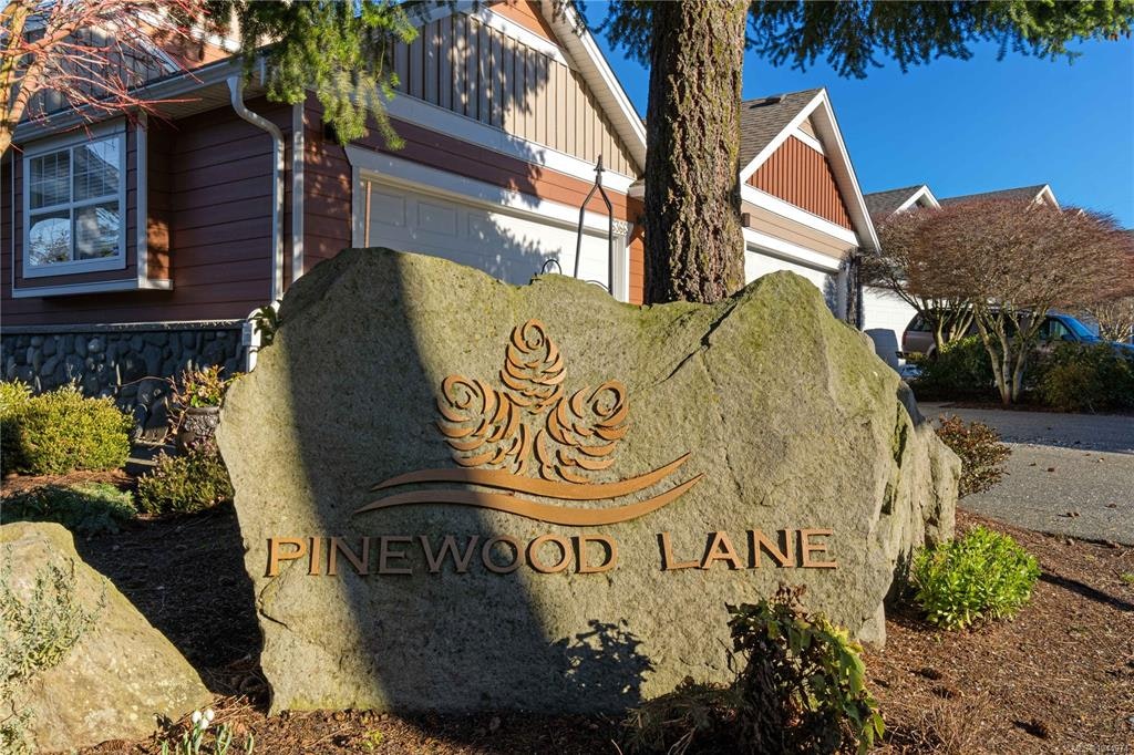 6364 Pinewood Lane, Nanaimo, BC, V9V 1A4