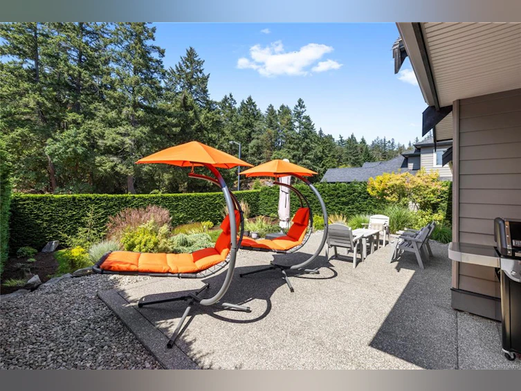 3380 Bradner Circle, Fairwinds, BC, V9P 9H5 - 46