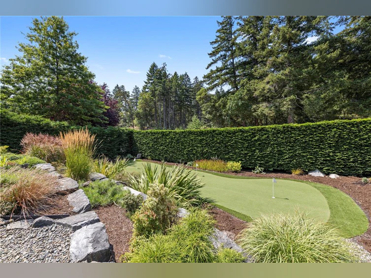 3380 Bradner Circle, Fairwinds, BC, V9P 9H5 - 53
