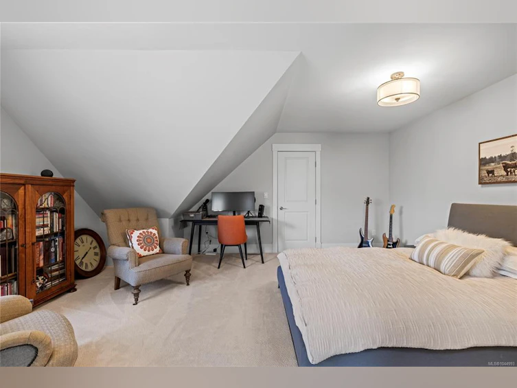 3380 Bradner Circle, Fairwinds, BC, V9P 9H5 - 36