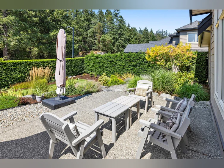 3380 Bradner Circle, Fairwinds, BC, V9P 9H5 - 51