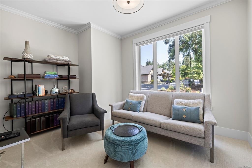 3380 Bradner Circle, Fairwinds, BC, V9P 9H5 - 12