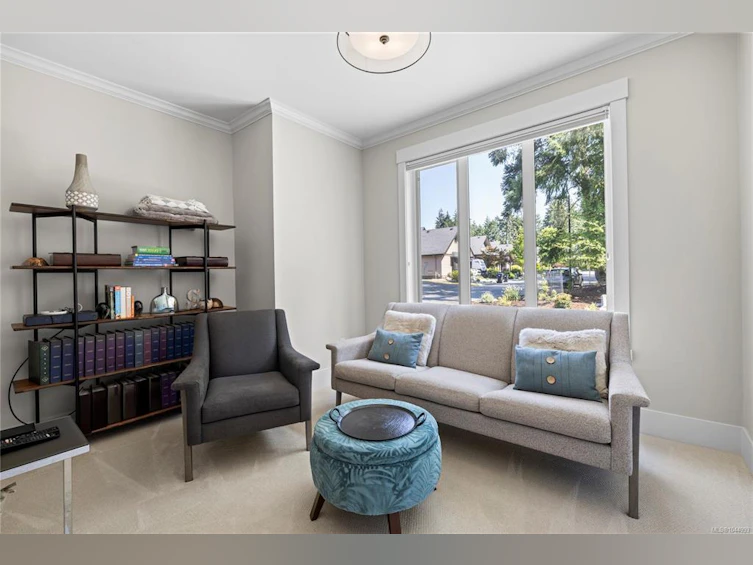 3380 Bradner Circle, Fairwinds, BC, V9P 9H5 - 12