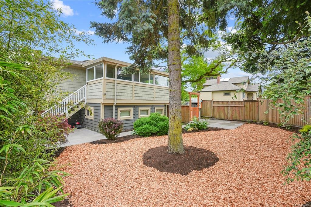 2112 Pentland Road, Oak Bay, BC, V8S 2W4 - 37