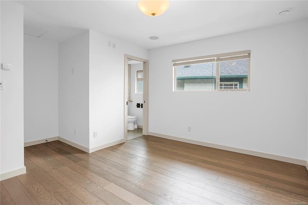 2112 Pentland Road, Oak Bay, BC, V8S 2W4 - 14