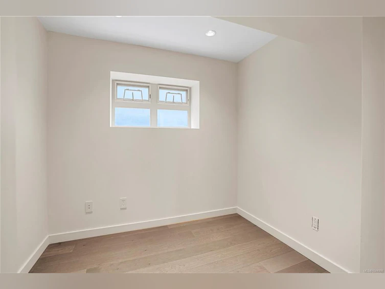 2112 Pentland Road, Oak Bay, BC, V8S 2W4 - 28