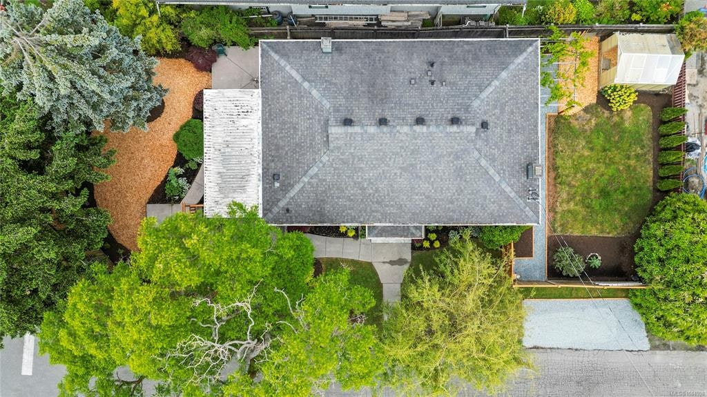 2112 Pentland Road, Oak Bay, BC, V8S 2W4 - 45