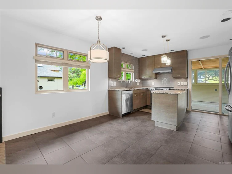 2112 Pentland Road, Oak Bay, BC, V8S 2W4 - 6