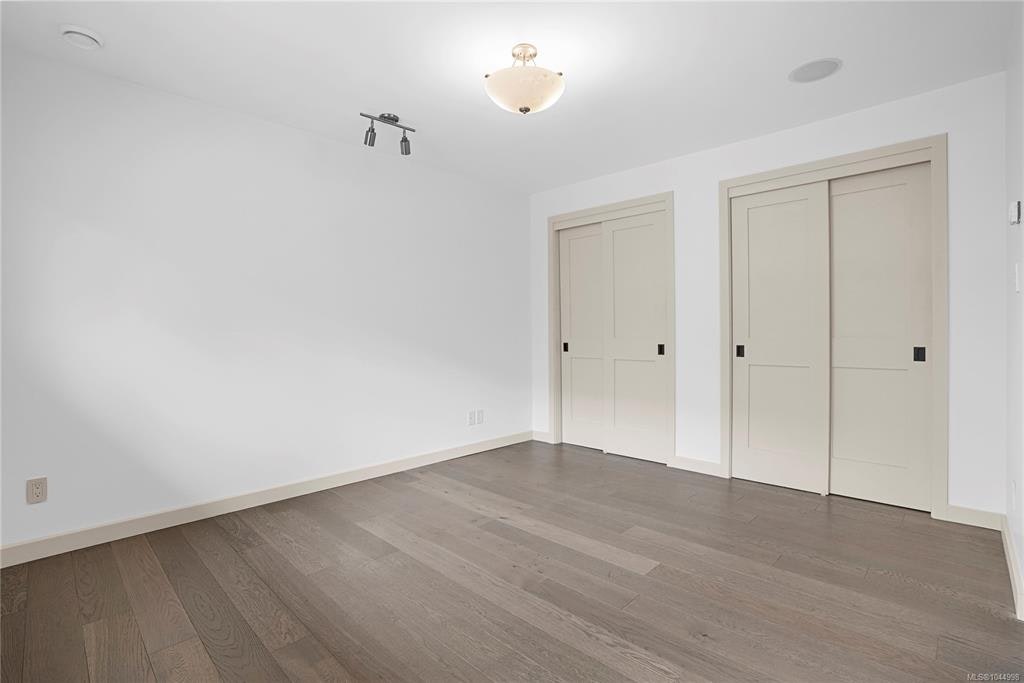 2112 Pentland Road, Oak Bay, BC, V8S 2W4 - 16