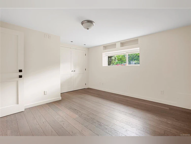 2112 Pentland Road, Oak Bay, BC, V8S 2W4 - 30