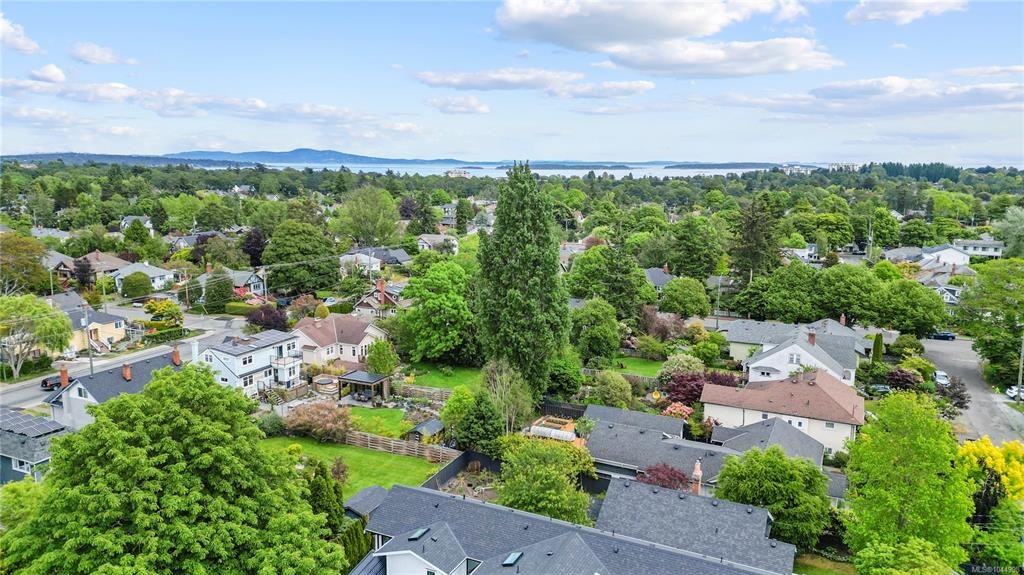 2112 Pentland Road, Oak Bay, BC, V8S 2W4 - 46