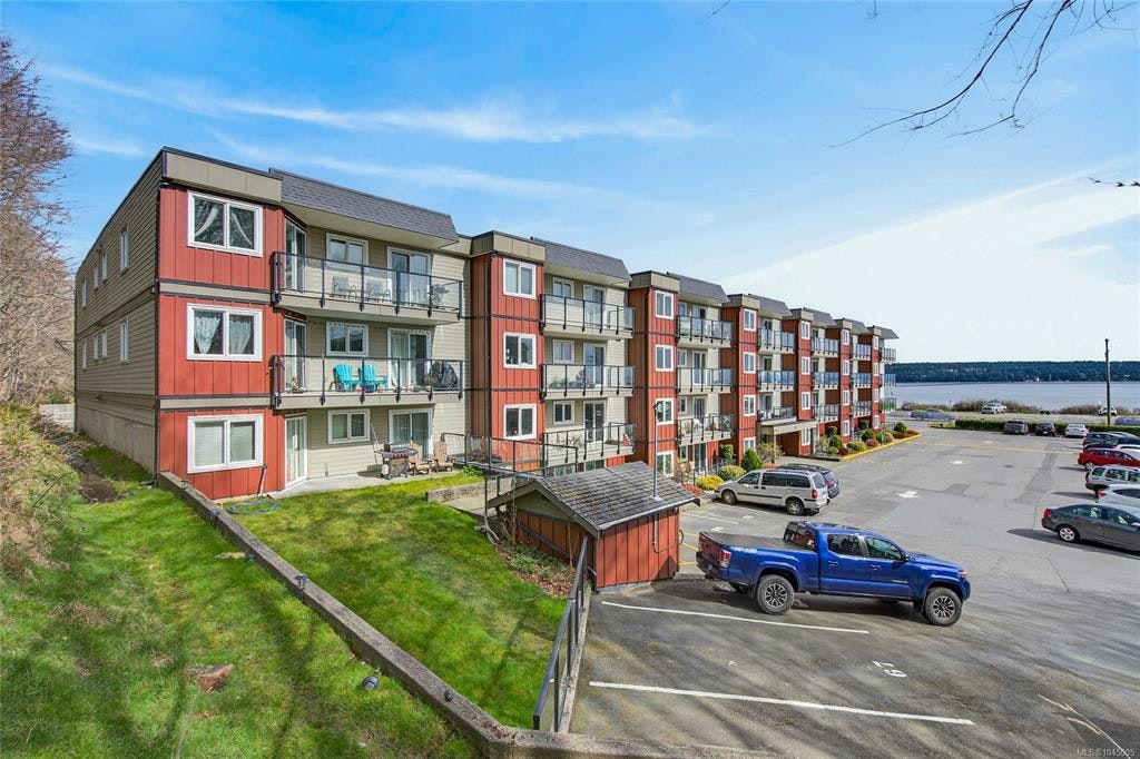 204-872 S Island Highway, Campbell River, BC, V9W 1A8