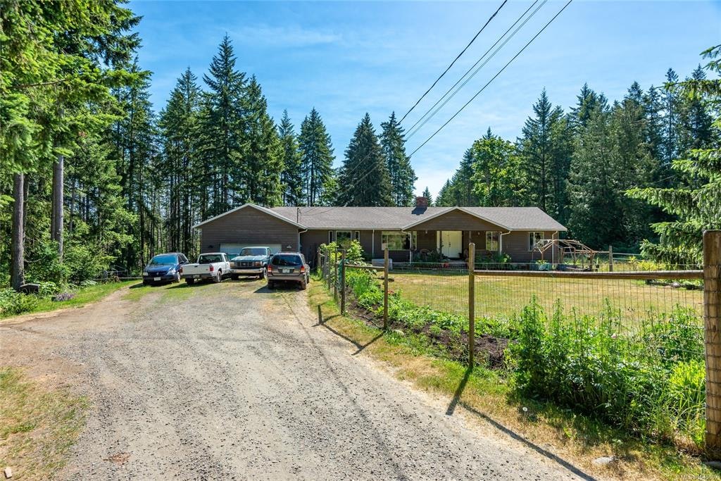 8598 N Island Highway, Black Creek, BC, V9N 1H3