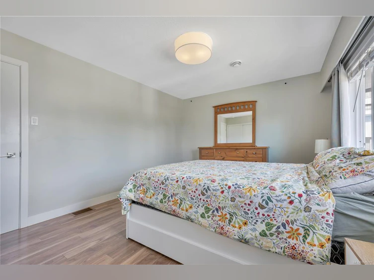 5620 Hammond Bay Road, Nanaimo, BC, V9T 5N2 - 43