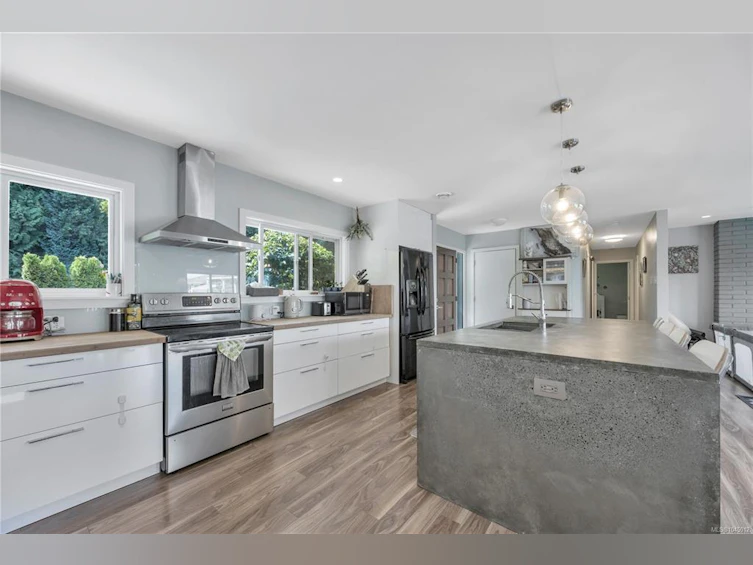 5620 Hammond Bay Road, Nanaimo, BC, V9T 5N2 - 29