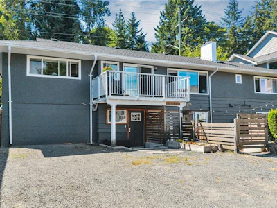 5620 Hammond Bay Road - 5