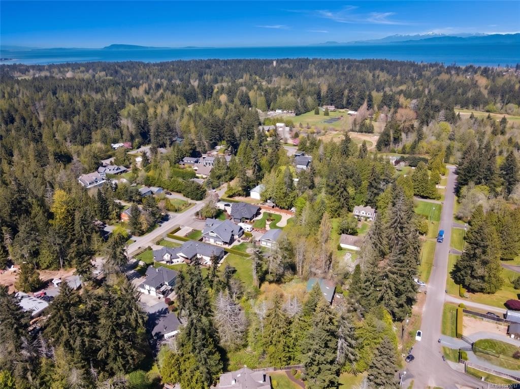Lot 20 Robin Place, Qualicum Beach, BC, V9K 2P4 - 7