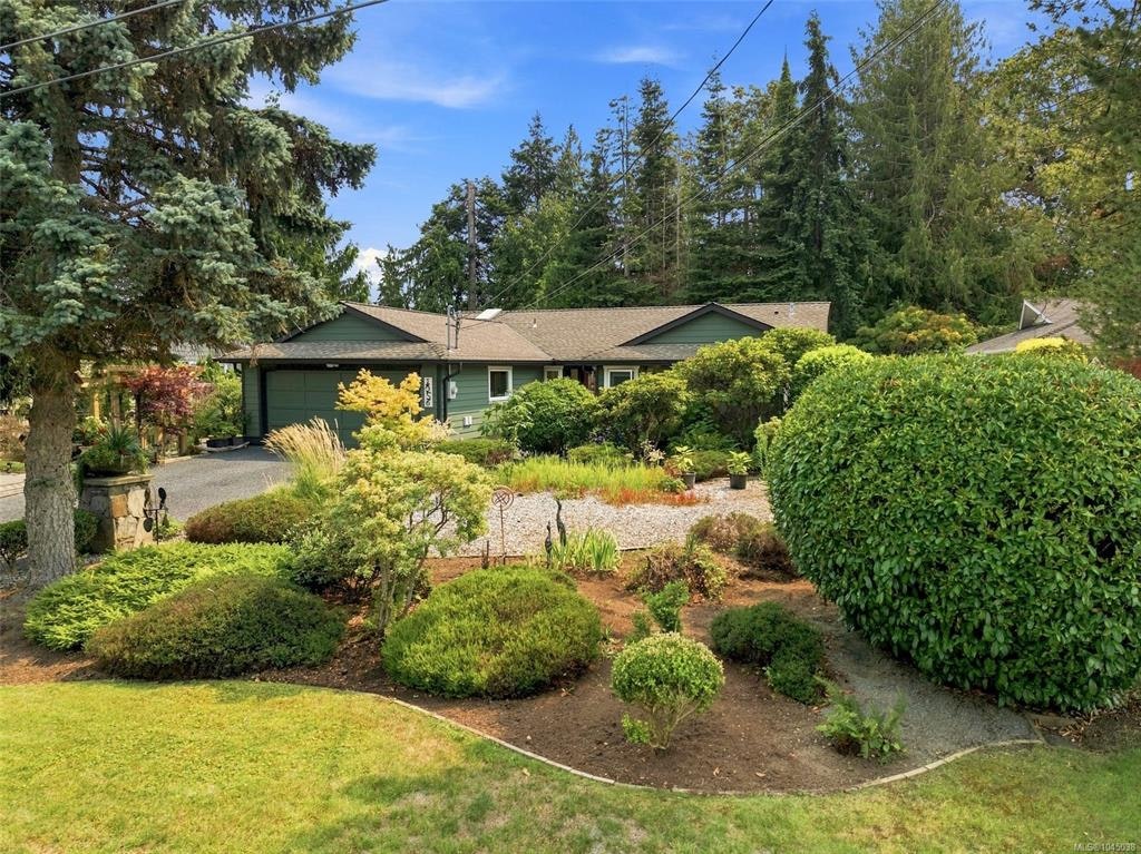 1056 Mallard Place, Qualicum Beach, BC, V9K 1E8