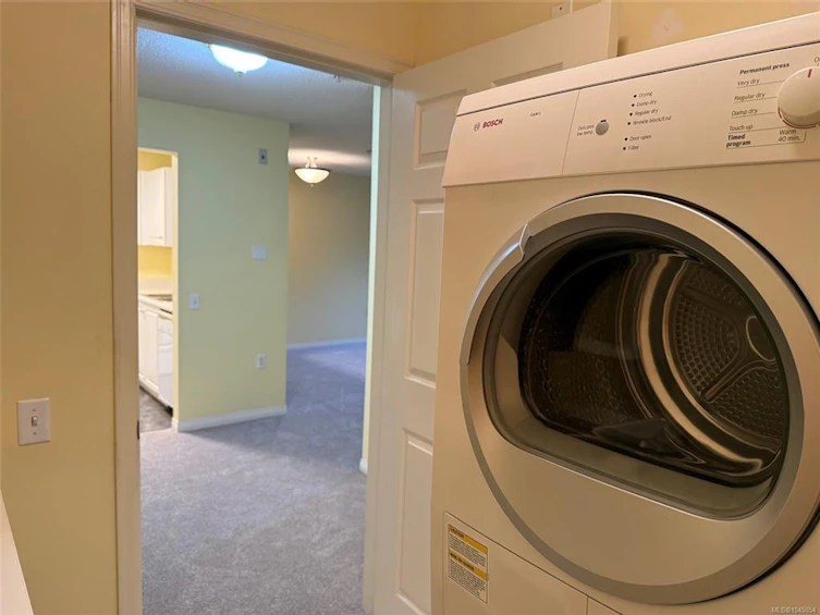204-2045 Carrick Street, Oak Bay, BC, V8R 2M5 - 7