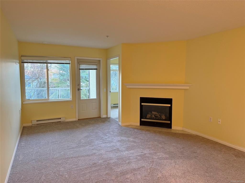 204-2045 Carrick Street, Oak Bay, BC, V8R 2M5 - 11