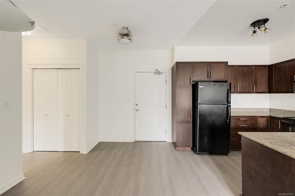 305-2220 Sooke Road, Colwood, BC, V9B 0G9 - 21