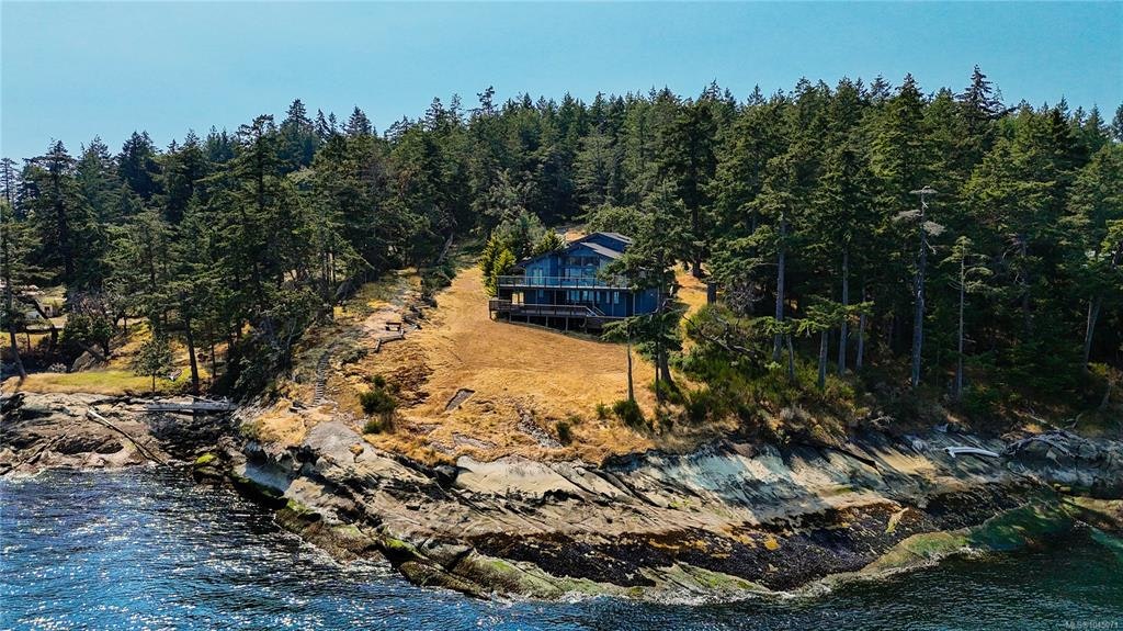 379 Mary Ann Point Road - 5