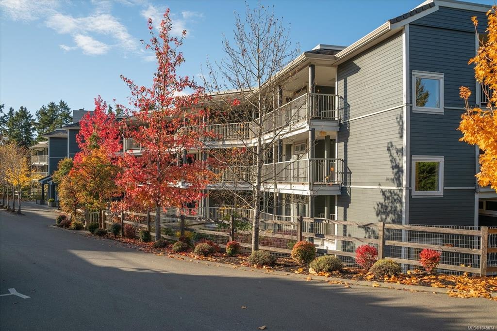 214-1600 Stroulger Road - 2