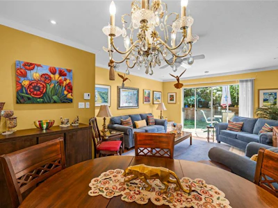 24-450 Bay Avenue - 4