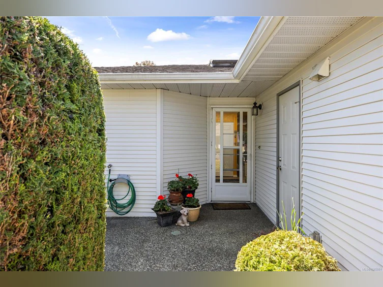 24-450 Bay Avenue, Parksville, BC, V9P 2K2 - 14