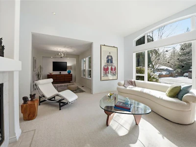 211 Saturna Drive - 3