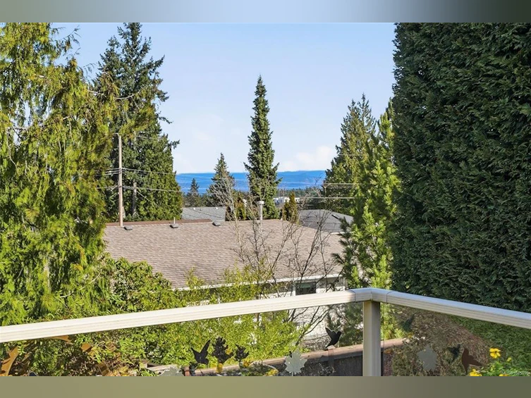 211 Saturna Drive, Qualicum Beach, BC, V9K 2P5 - 27