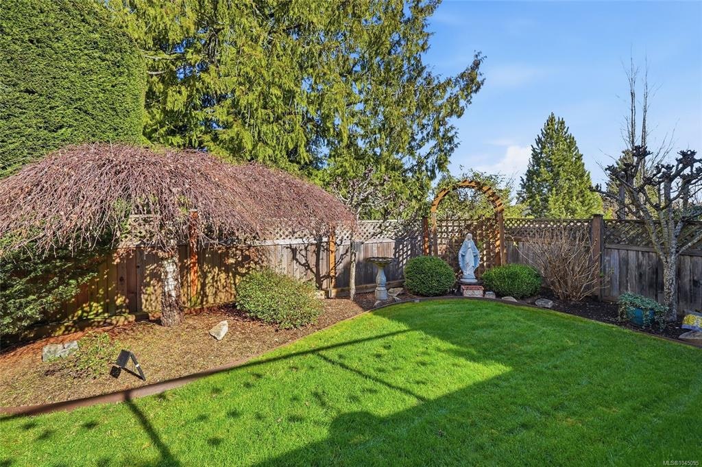 211 Saturna Drive, Qualicum Beach, BC, V9K 2P5 - 55