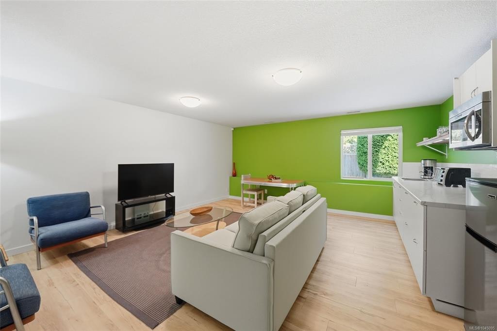 211 Saturna Drive, Qualicum Beach, BC, V9K 2P5 - 41