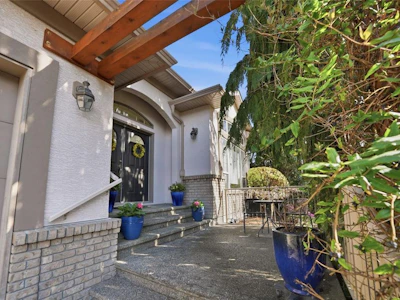 211 Saturna Drive - 2