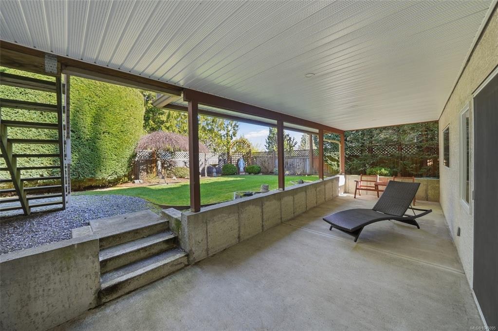 211 Saturna Drive, Qualicum Beach, BC, V9K 2P5 - 52