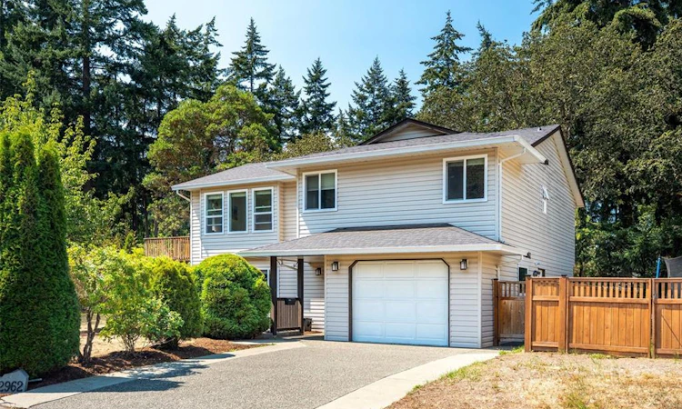 2962 Gladeson Lane