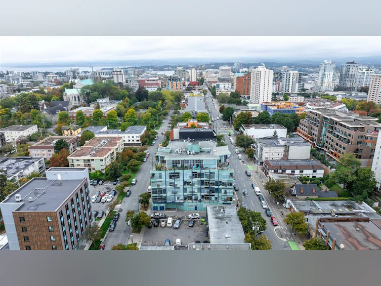 512-1061 Fort Street, Victoria, BC, V8V 3K9 - 31