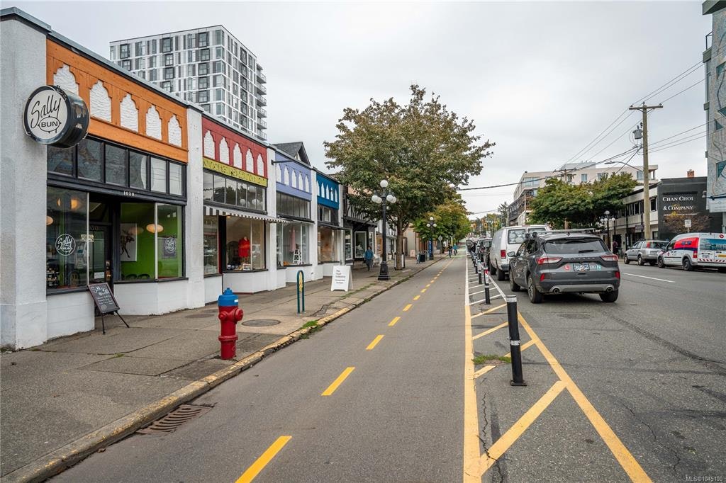 512-1061 Fort Street, Victoria, BC, V8V 3K9 - 25