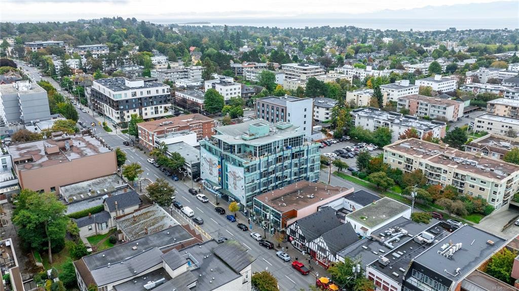 512-1061 Fort Street, Victoria, BC, V8V 3K9 - 41