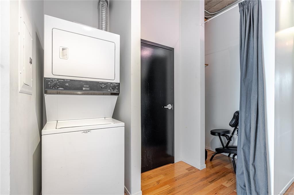 512-1061 Fort Street, Victoria, BC, V8V 3K9 - 20