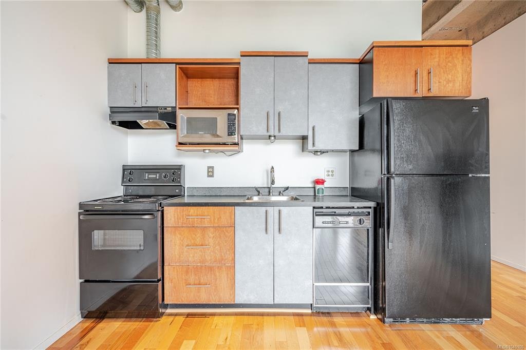 512-1061 Fort Street, Victoria, BC, V8V 3K9 - 17