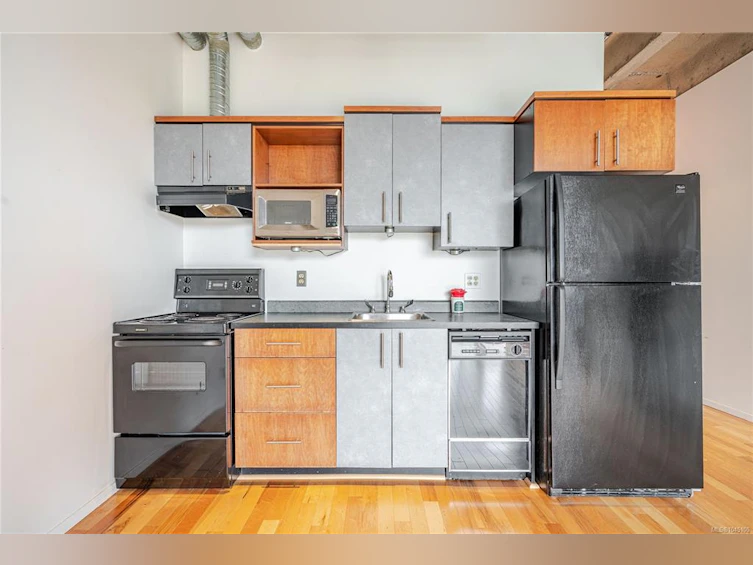 512-1061 Fort Street, Victoria, BC, V8V 3K9 - 17