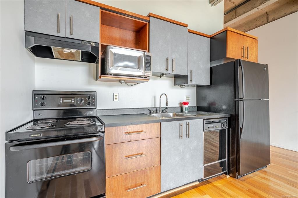 512-1061 Fort Street, Victoria, BC, V8V 3K9 - 18