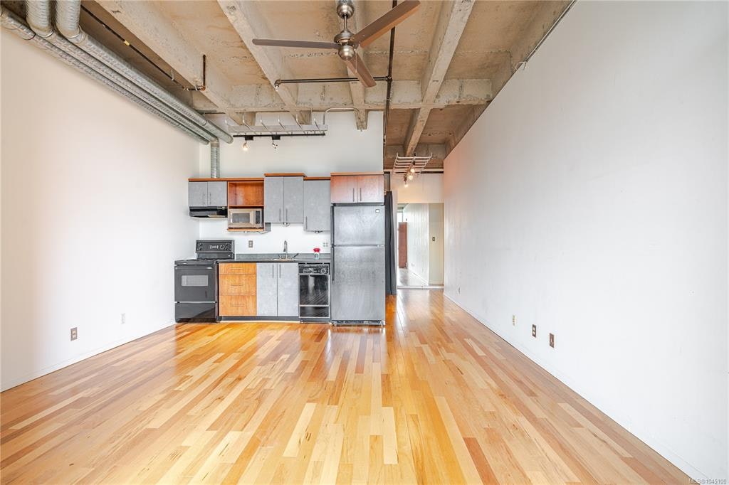 512-1061 Fort Street, Victoria, BC, V8V 3K9 - 15