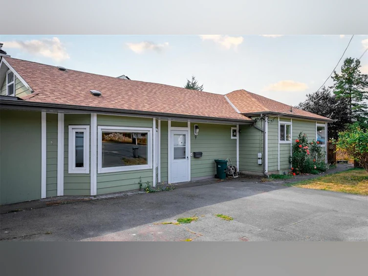 9 Camden Avenue, View Royal, BC, V8Z 1P6 - 3