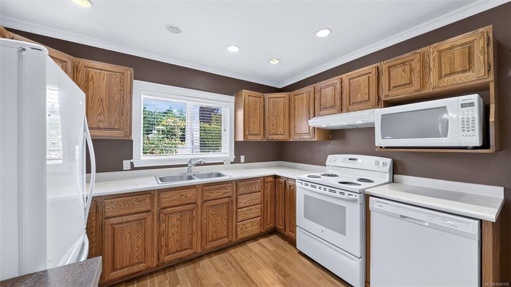 9 Camden Avenue, View Royal, BC, V8Z 1P6 - 16