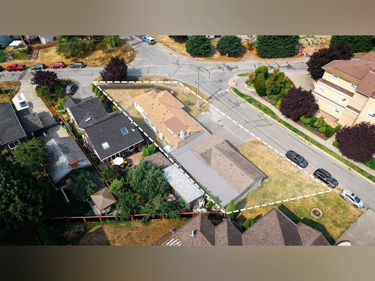 9 Camden Avenue, View Royal, BC, V8Z 1P6 - 55