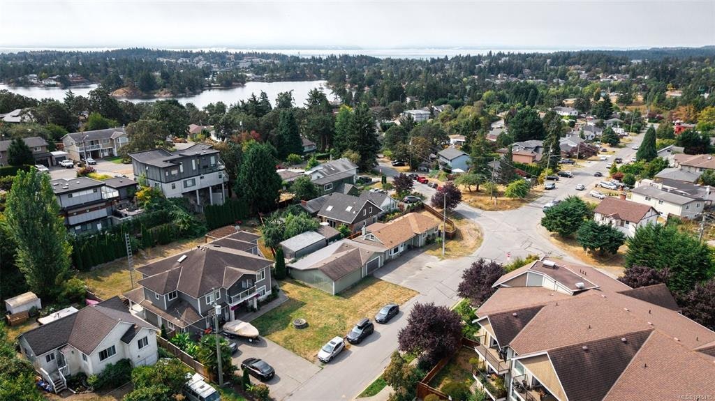 9 Camden Avenue, View Royal, BC, V8Z 1P6 - 49