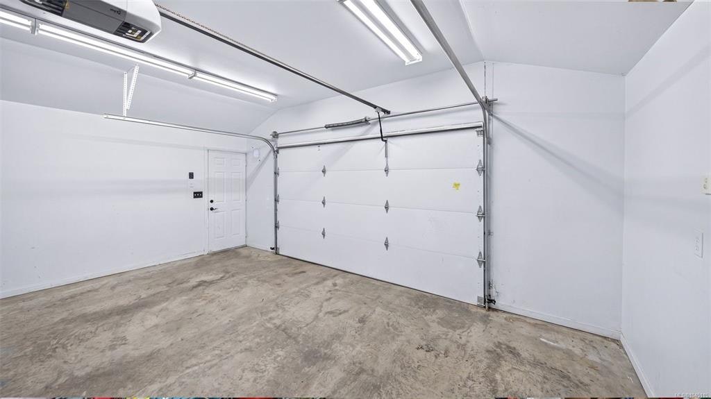 9 Camden Avenue, View Royal, BC, V8Z 1P6 - 31