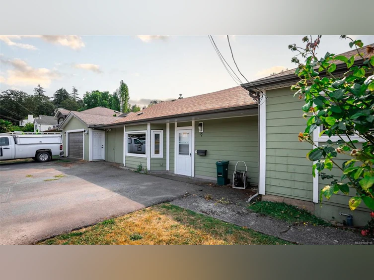 9 Camden Avenue, View Royal, BC, V8Z 1P6 - 8